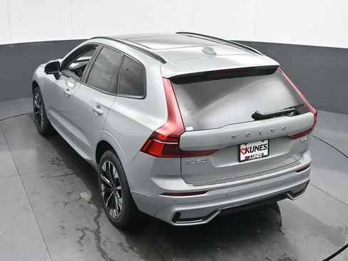 New 2026 Volvo XC60 T8 Plus w/ Protection Package Premier AWD/4WD image 38