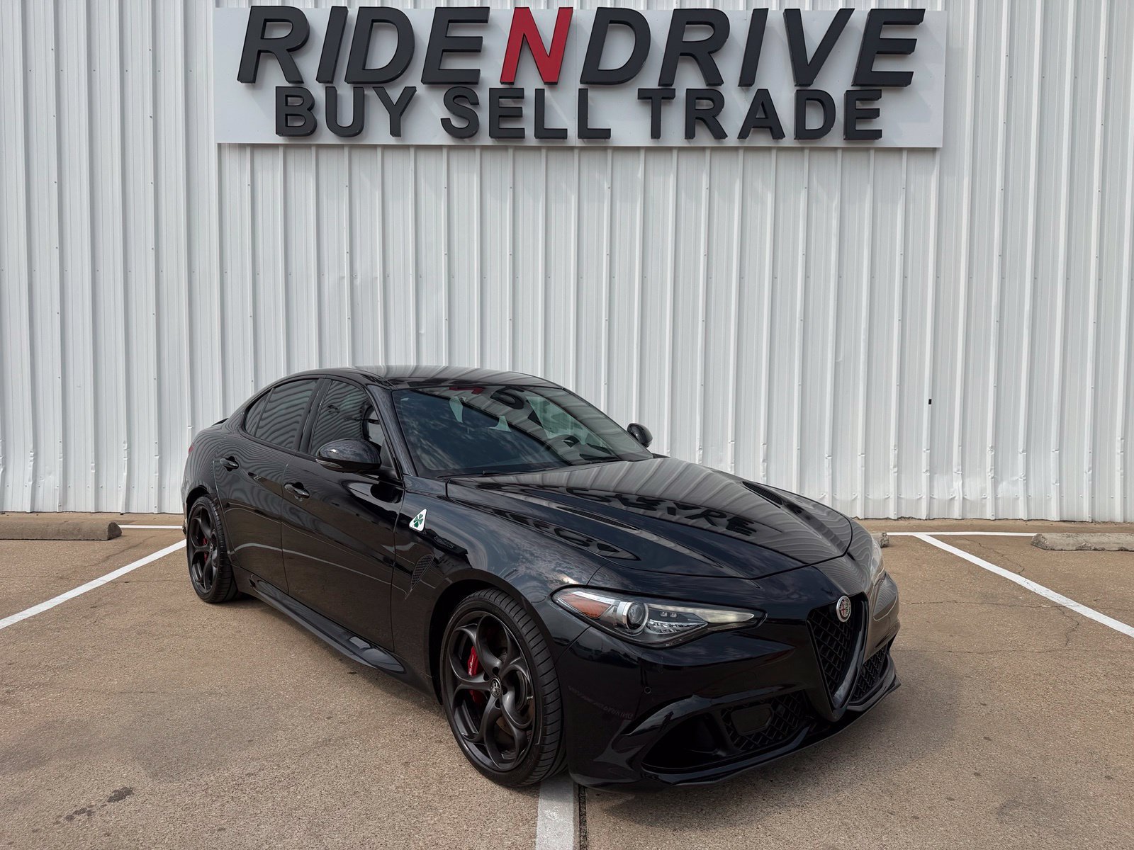 Used 2023 Alfa Romeo Giulia Quadrifoglio w/ Active Assist Plus Package RWD image 9