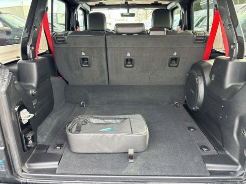 Certified 2023 Jeep Wrangler Unlimited Rubicon 4xe image 11