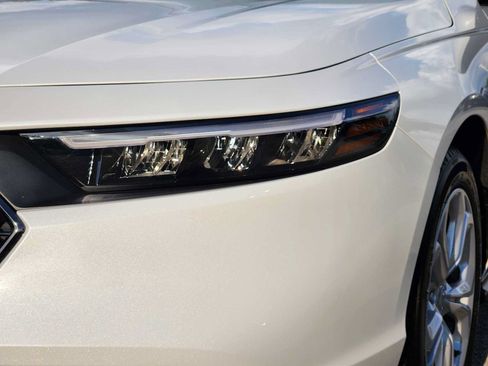Used 2025 Honda Accord LX image 7