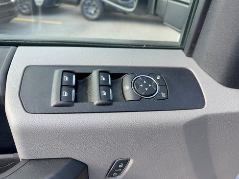 Certified 2021 Ford F250 XL w/ Power Equipment Group image 9