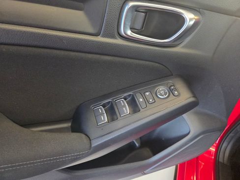 Certified 2025 Honda Civic Sport image 14