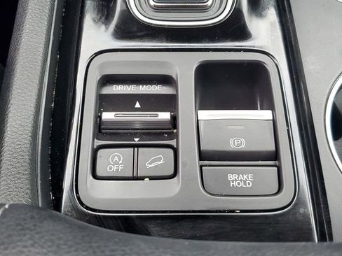 Used 2023 Honda Pilot Elite image 37