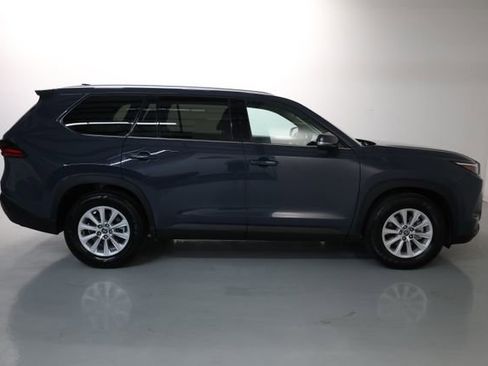 Used 2025 Toyota Grand Highlander FWD image 52