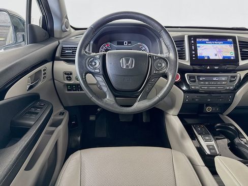 Used 2017 Honda Pilot Elite image 24