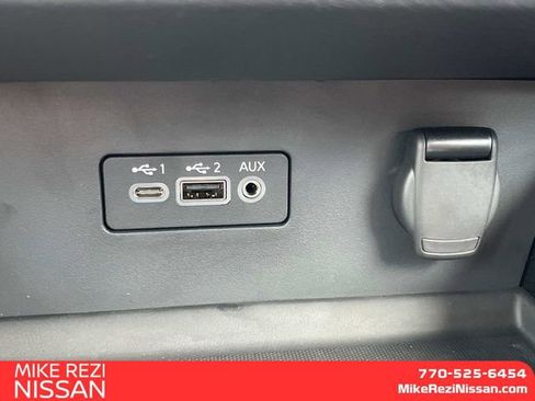 New 2025 Nissan Altima 2.5 SR image 18