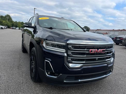 Used 2022 GMC Acadia AT4 w/ Technology Package AWD/4WD image 24