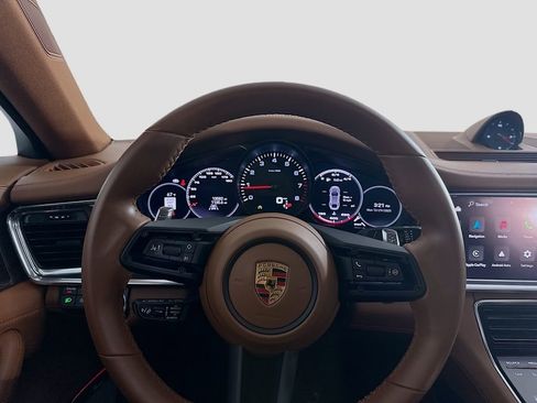 Used 2023 Porsche Panamera Platinum Edition image 25