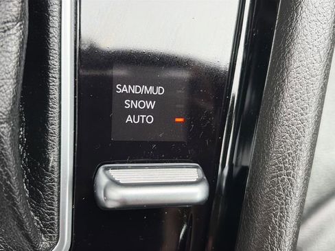 Used 2025 Jeep Compass Limited AWD/4WD image 58