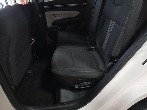 Used 2023 Hyundai Tucson SEL AWD/4WD image 4