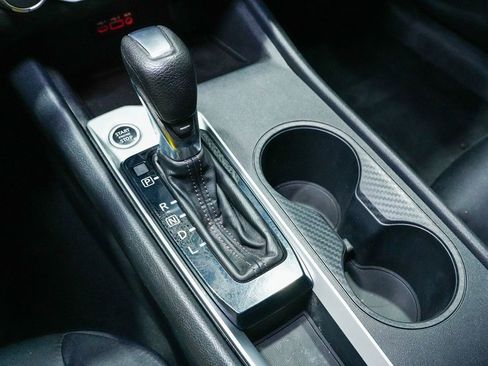 Used 2020 Nissan Altima 2.5 S FWD image 15