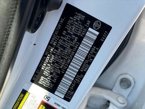 Certified 2023 Toyota Camry LE FWD image 32