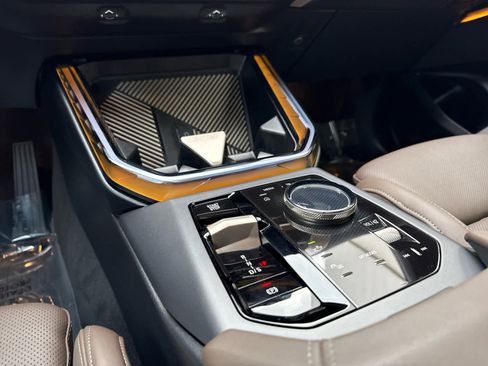 Certified 2025 BMW X3 xDrive30i w/ Premium Package image 10