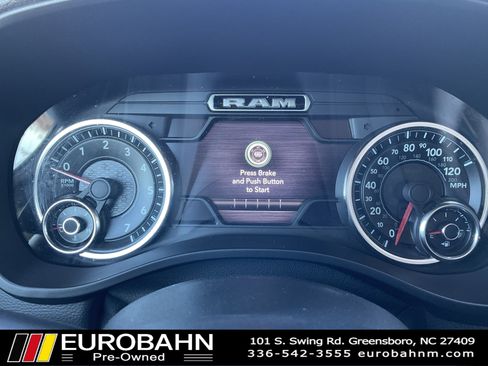 Used 2021 RAM 1500 Laramie image 12