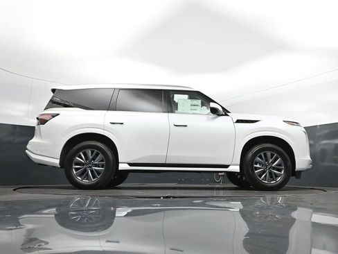 New 2026 INFINITI QX80 Pure image 46
