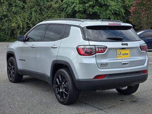 New 2025 Jeep Compass Latitude w/ Altitude Special Edition image 19