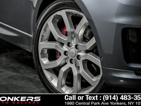 Used 2018 Land Rover Range Rover Sport HSE Dynamic image 4
