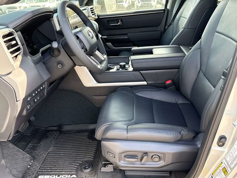 New 2026 Toyota Sequoia Platinum w/ Tow Technology Package AWD/4WD image 11