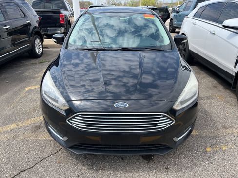 Used 2017 Ford Focus Titanium image 23