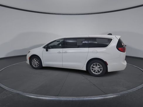 New 2027 Chrysler Pacifica LX FWD image 9