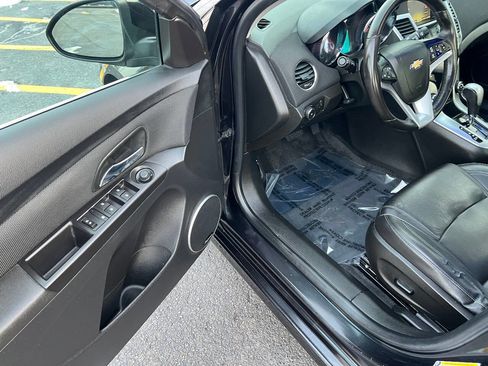 Used 2015 Chevrolet Cruze LTZ w/ Sun, Sound and Sport Package image 17