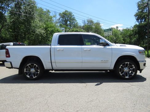 Used 2022 RAM 1500 Limited AWD/4WD image 4