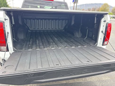 Used 2024 Chevrolet Colorado Trail Boss w/ Advanced Trailering Package image 21