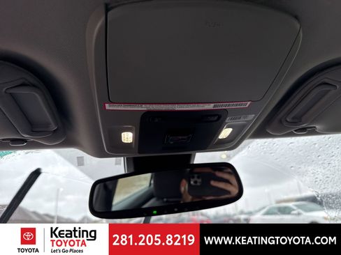 Used 2023 Toyota Camry LE w/ Convenience Package image 21