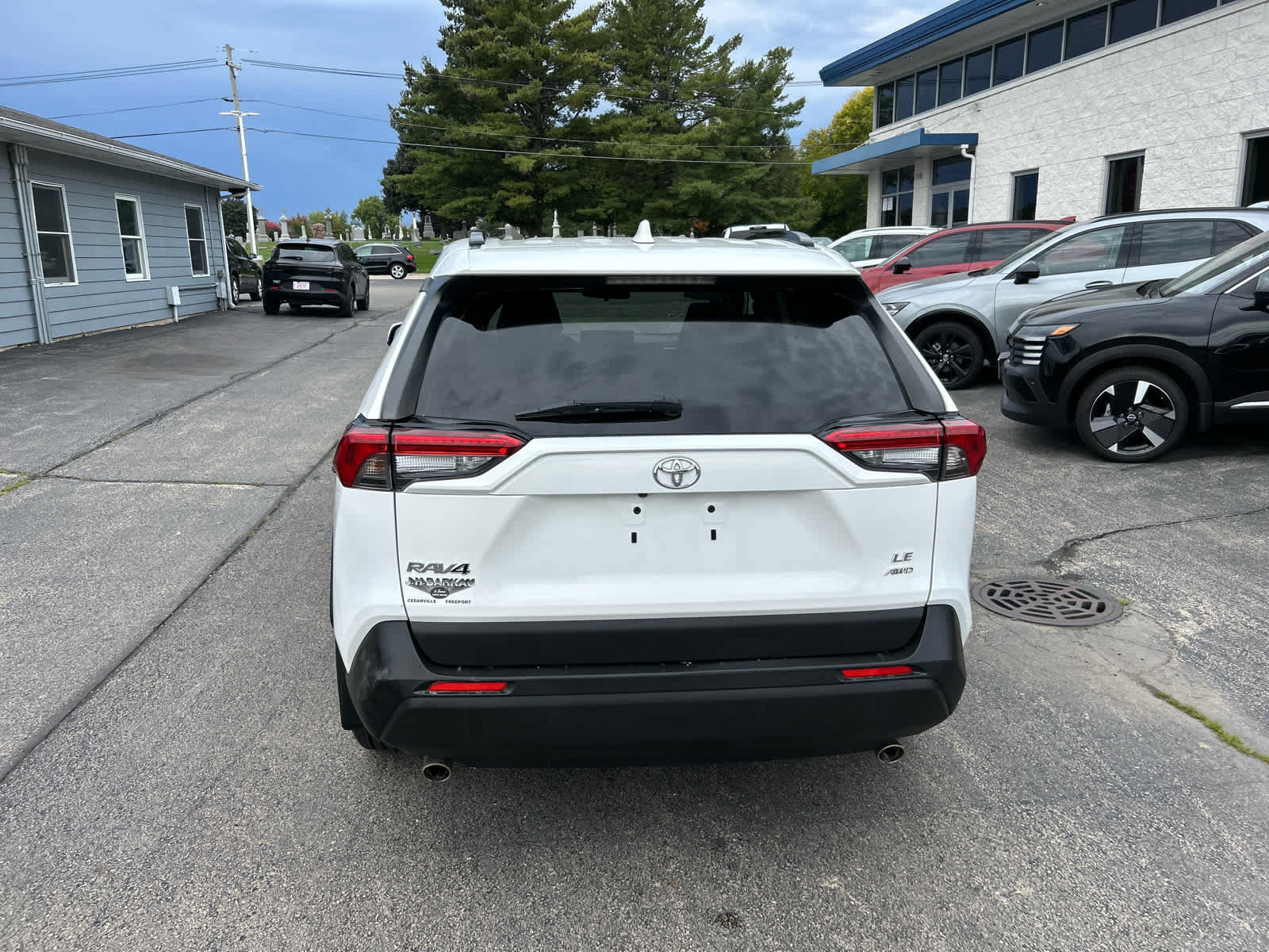 Used 2019 Toyota RAV4 LE w/ All Weather Liner Package AWD/4WD image 6