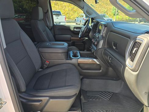 Used 2020 Chevrolet Silverado 1500 RST w/ All-Star Edition image 28