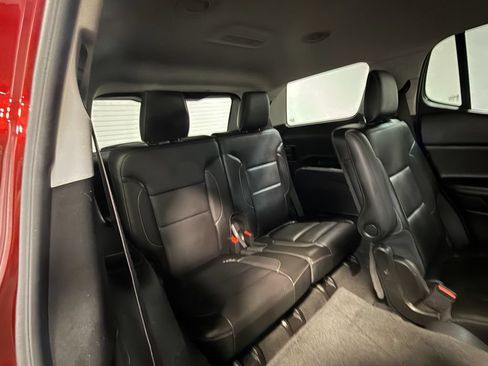 Used 2018 GMC Acadia SLT AWD/4WD image 66