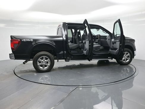 New 2025 Ford F150 XLT w/ Equipment Group 302A MID image 4