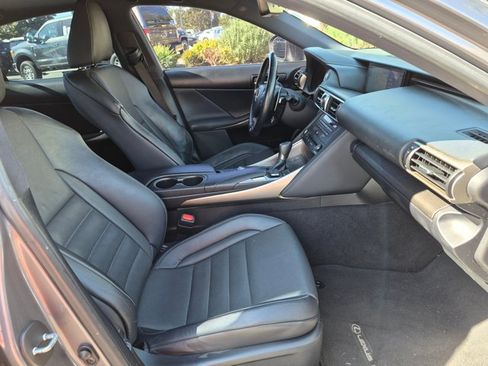 Used 2019 Lexus IS 350 F Sport w/ F Sport Package RWD image 21