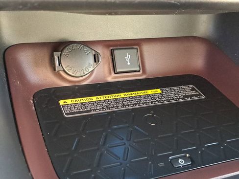 Certified 2021 Toyota RAV4 Limited image 27