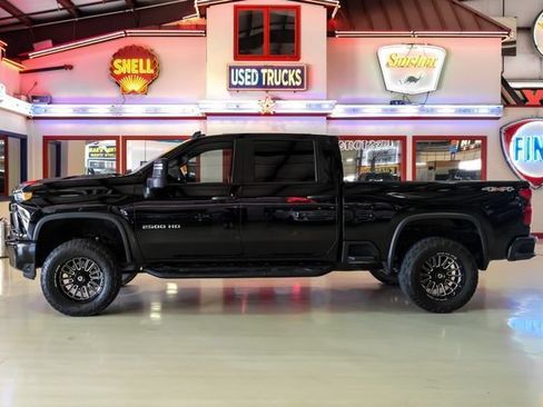 Used 2022 Chevrolet Silverado 2500 Custom w/ Gooseneck/5TH Wheel Package AWD/4WD image 12