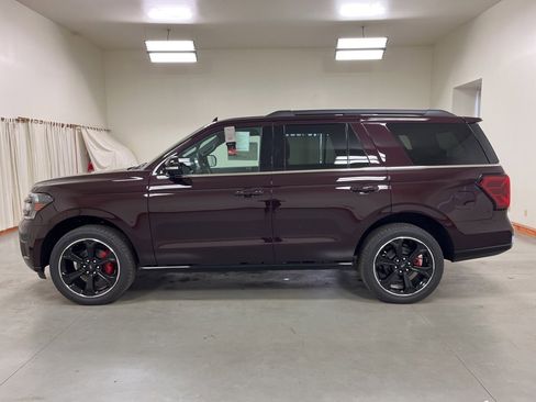 New 2024 Ford Expedition Limited image 5