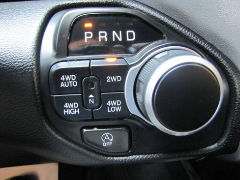 Used 2025 RAM 1500 Lone Star AWD/4WD image 39