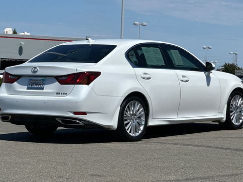 Used 2013 Lexus GS 350 w/ Luxury Pkg RWD image 2