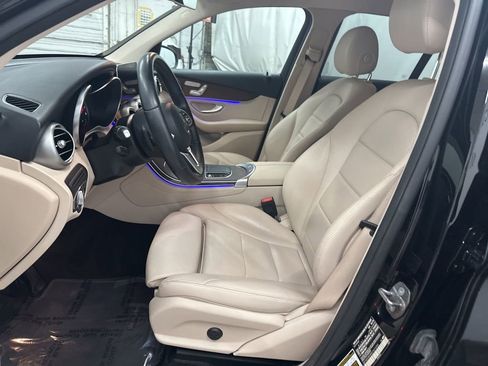 Certified 2020 Mercedes-Benz GLC 300 image 20