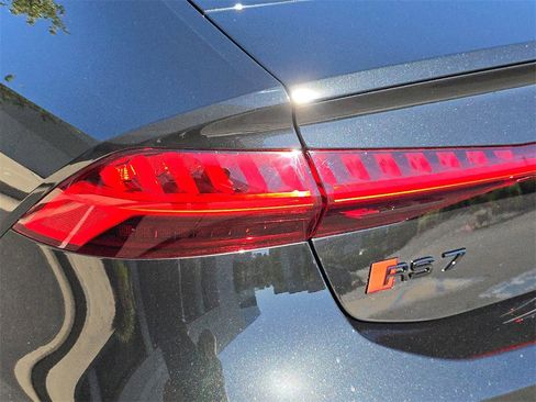 New 2026 Audi RS 7 Performance image 34