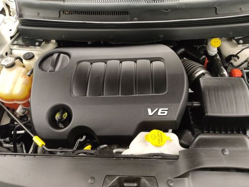 Used 2019 Dodge Journey GT image 30