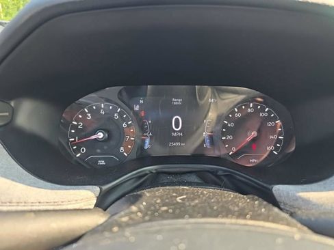 Used 2023 Jeep Compass Latitude AWD/4WD image 18