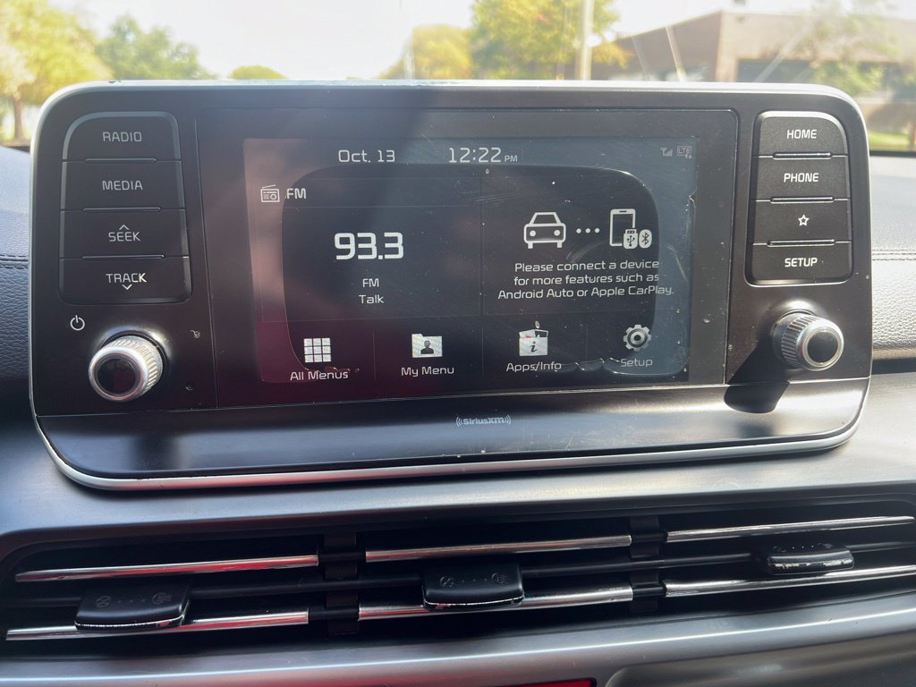Used 2020 Kia Telluride LX FWD image 4