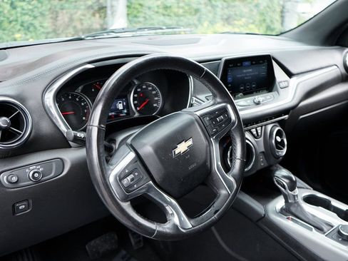 Used 2019 Chevrolet Blazer LT image 19