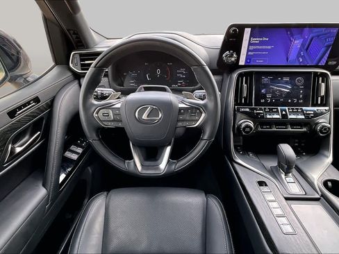 Certified 2025 Lexus LX 700h Luxury w/ Appearance Package AWD/4WD image 6