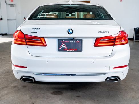 Used 2018 BMW 540i xDrive image 7