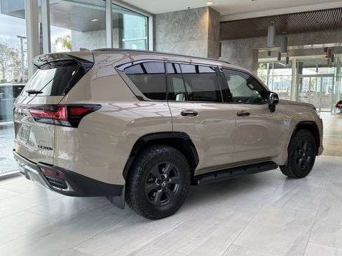 New 2026 Lexus LX 700h Overtrail AWD/4WD image 11