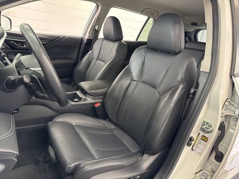 Used 2020 Subaru Outback Limited w/ Popular Package #2 image 17