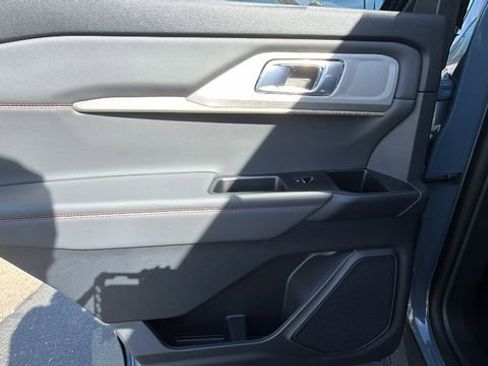 New 2026 Ford Explorer Active image 14