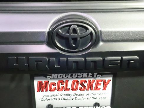 Used 2020 Toyota 4Runner TRD Off-Road Premium w/ Moonroof Package AWD/4WD image 12
